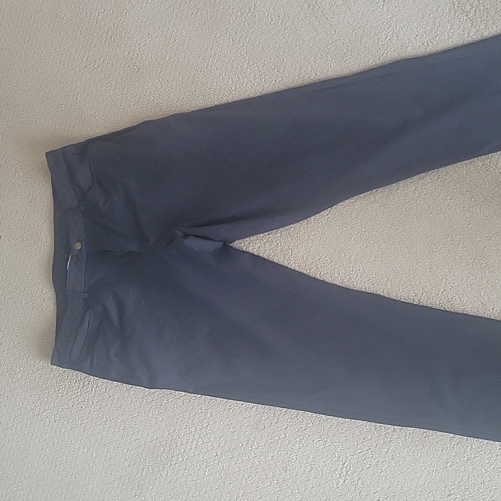 38 × 34 Barbell Chinos lightly worn